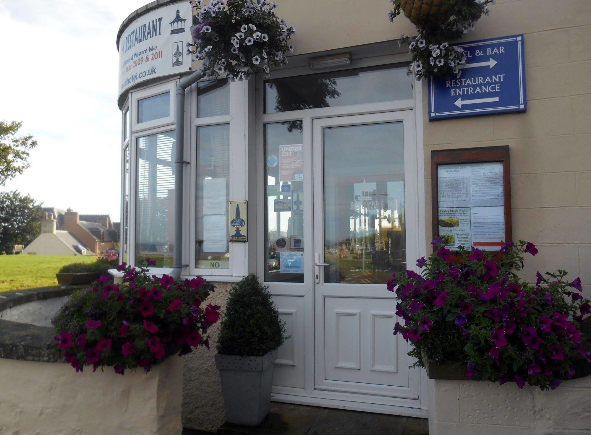 The Bandstand Hotel Nairn Exterior foto